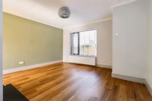 Lounge- click for photo gallery